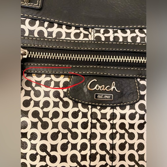 Coach Penelope Op Art Signature Leather Shoulder Handbag in black and white - Picture 12 of 12